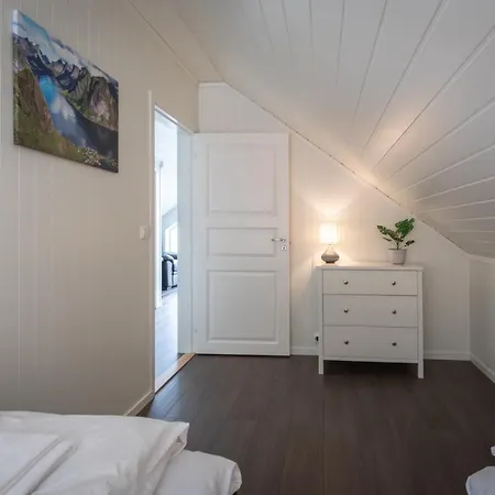 Lodger Lofoten Rorbu *