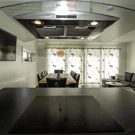 Lofoten Rorbu Lodge Offersoya